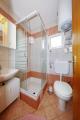 Kuća sa apartmanima - Pirovac (Šibenik)